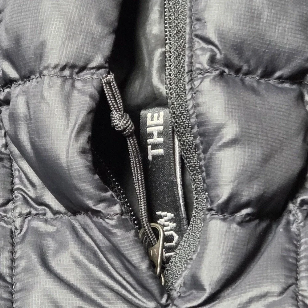 The North Face Jacket Mens M ThermoBall Eco Insulated Puffer Lightweight Black
